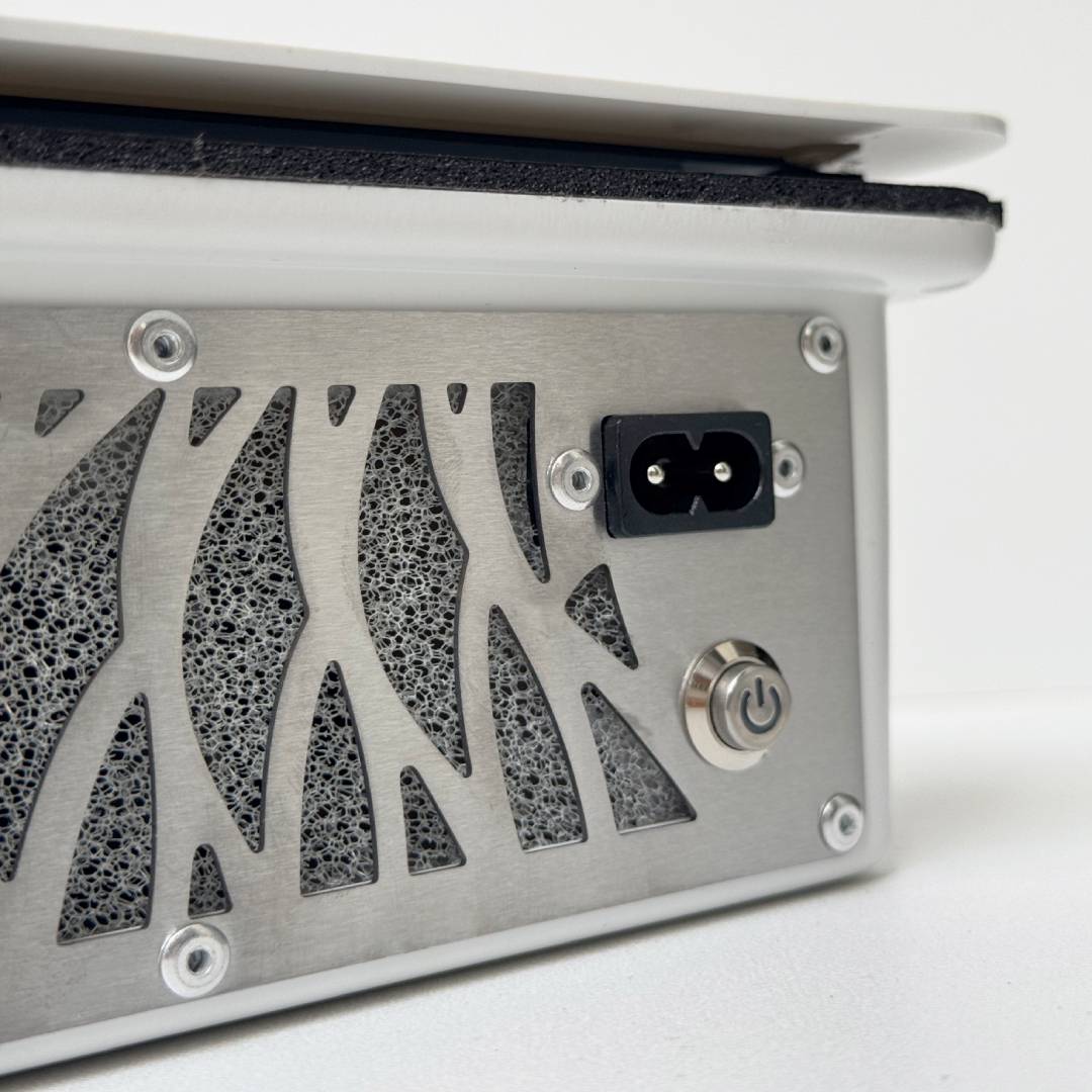 ÜLKA Tornado -  Pochłaniacz pyłu do zabudowy - Dwuwentylatorowy